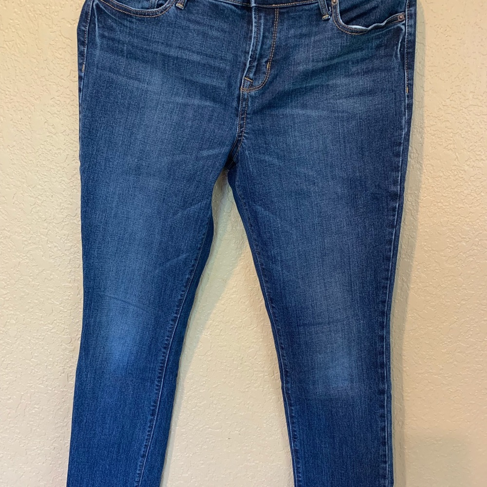 Women’s Old Navy curvy jeans